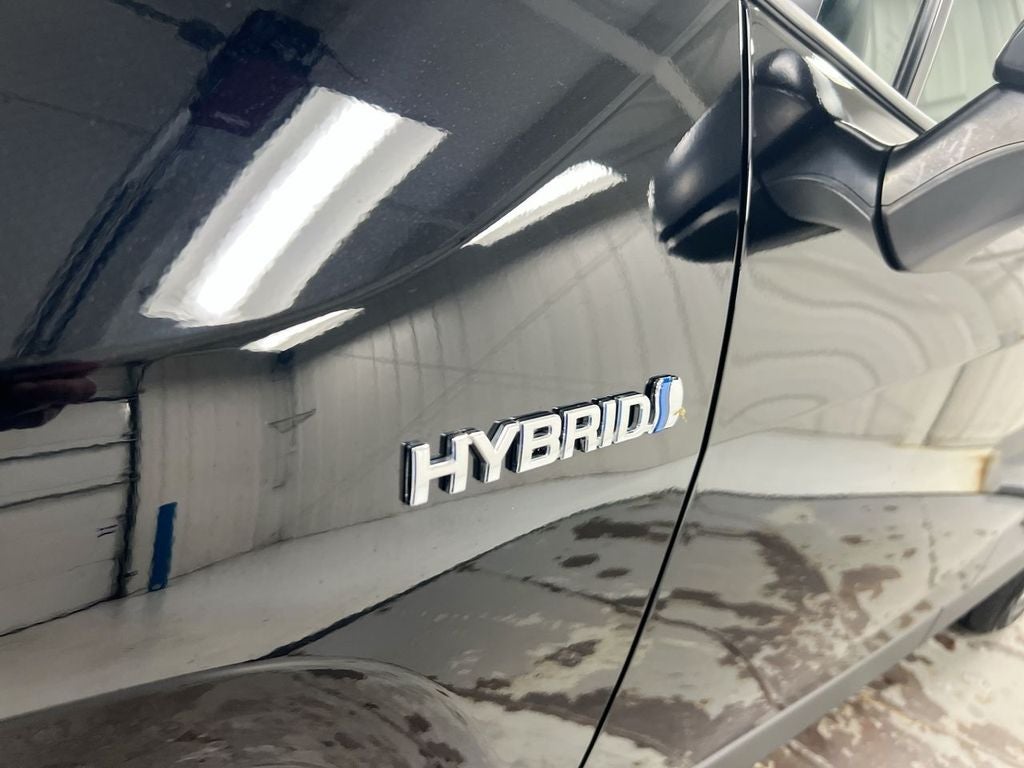 2021 Toyota RAV4 Hybrid LE