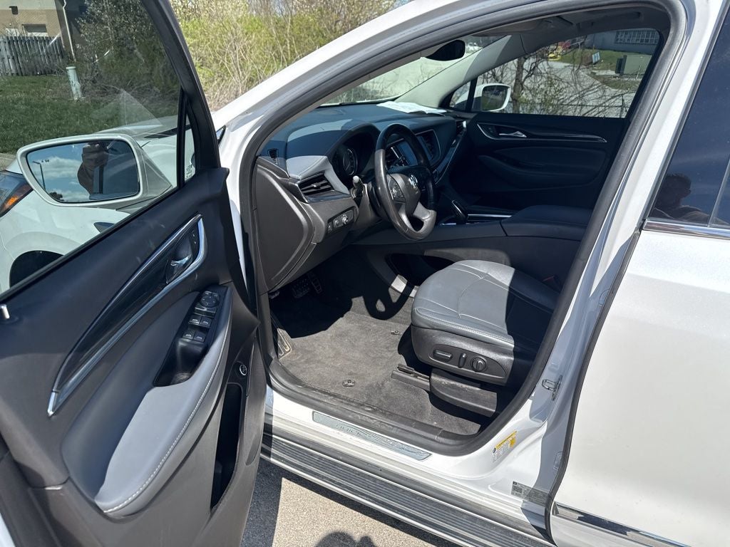 2019 Buick Enclave Essence