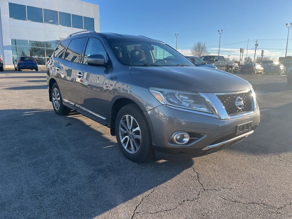 2015 Nissan Pathfinder SL