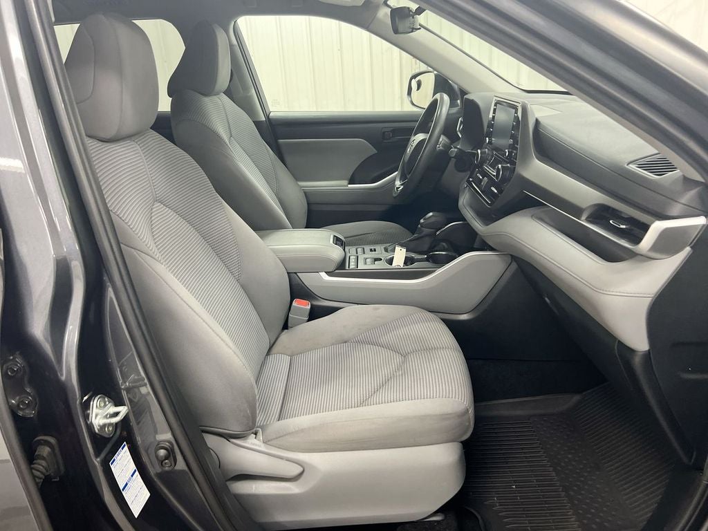 2020 Toyota Highlander L
