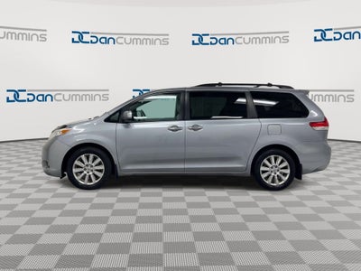 2012 Toyota Sienna XLE
