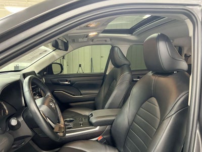 2024 Toyota Highlander XLE