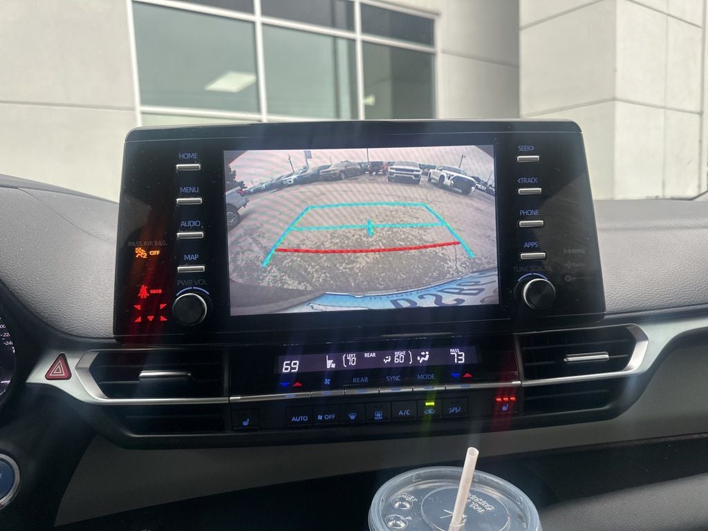 2021 Toyota Sienna XLE
