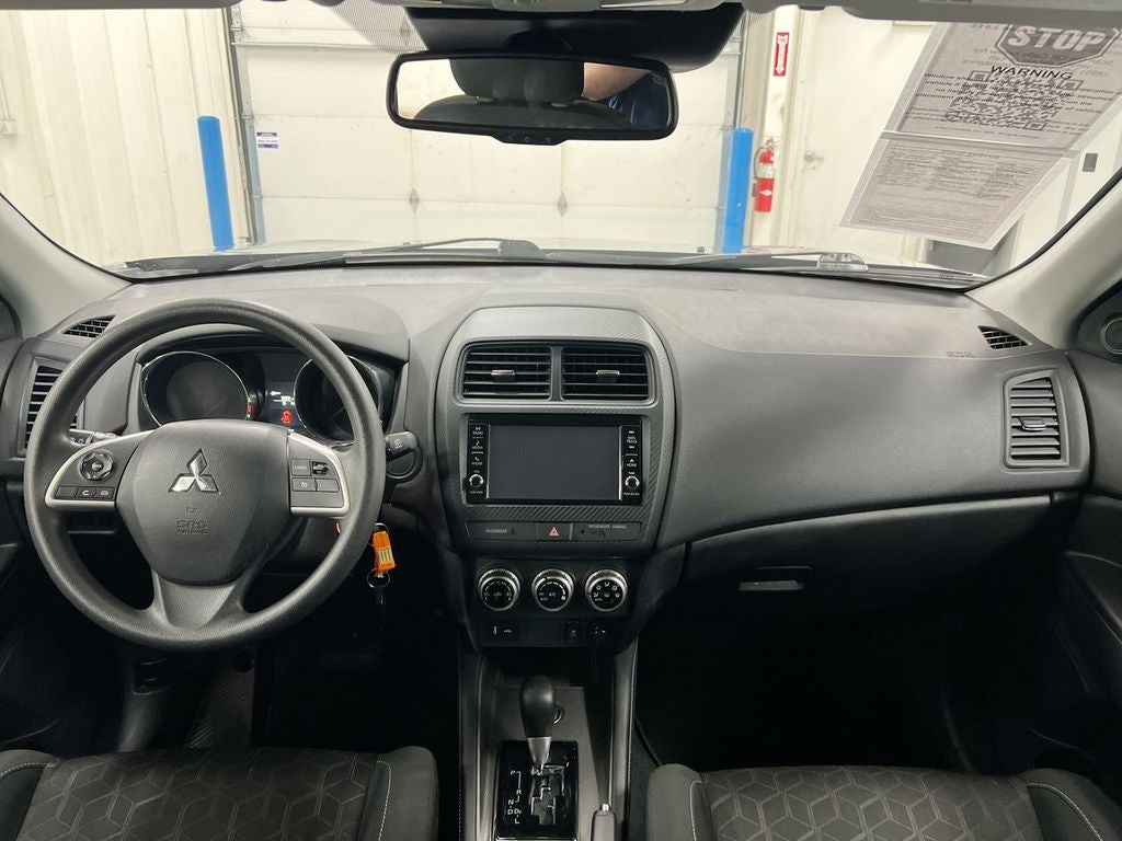 2025 Mitsubishi Outlander Sport 2.0 ES