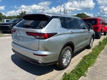 2024 Mitsubishi Outlander ES