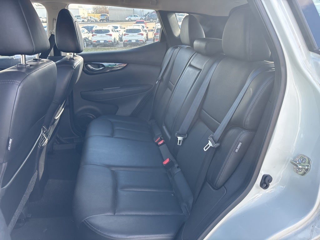 2022 Nissan Rogue Sport SL