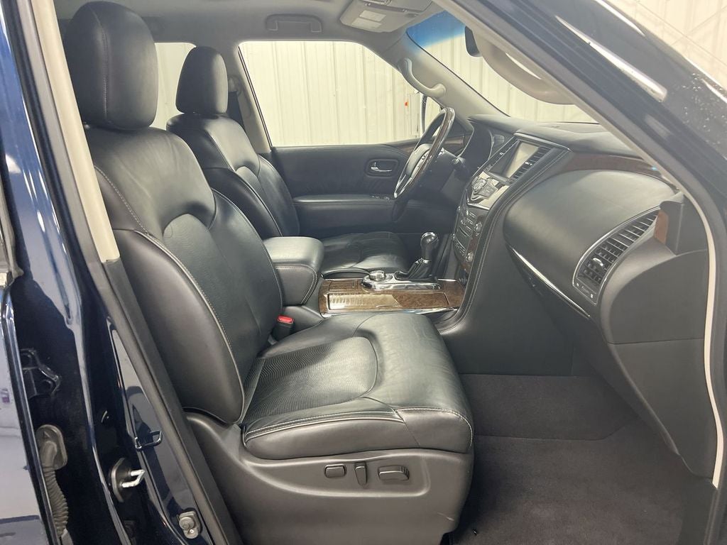 2017 INFINITI QX80 Base