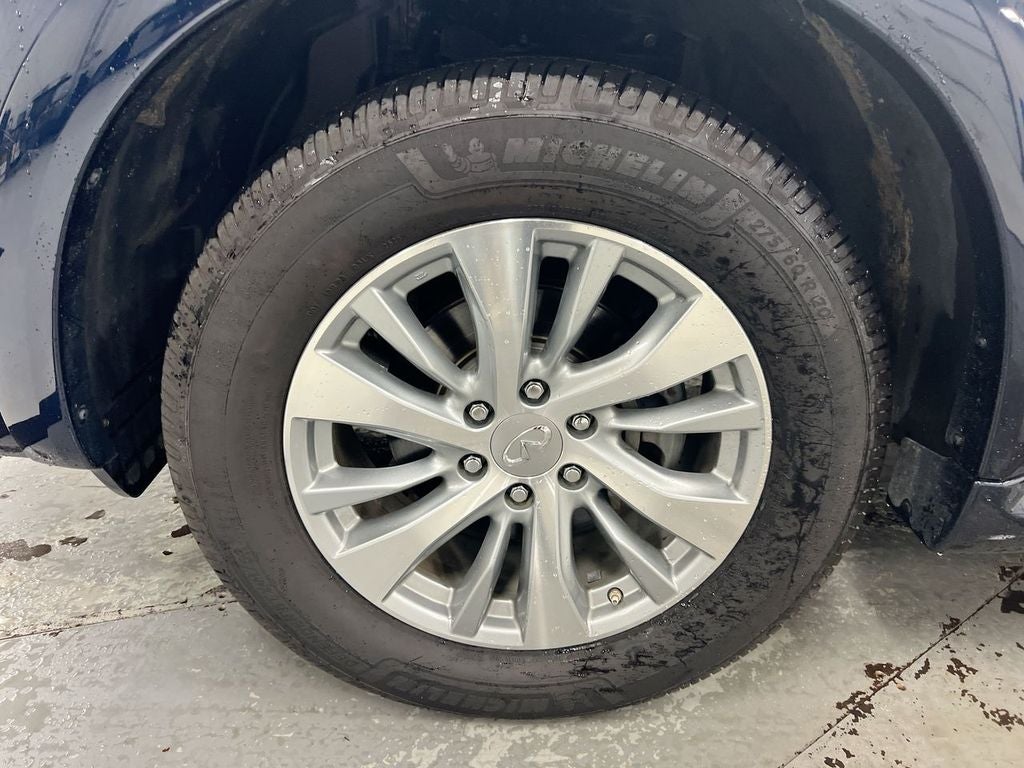 2017 INFINITI QX80 Base