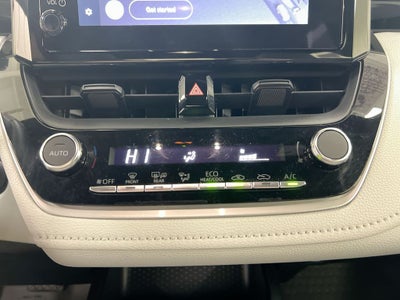 2025 Toyota Corolla Hybrid SE