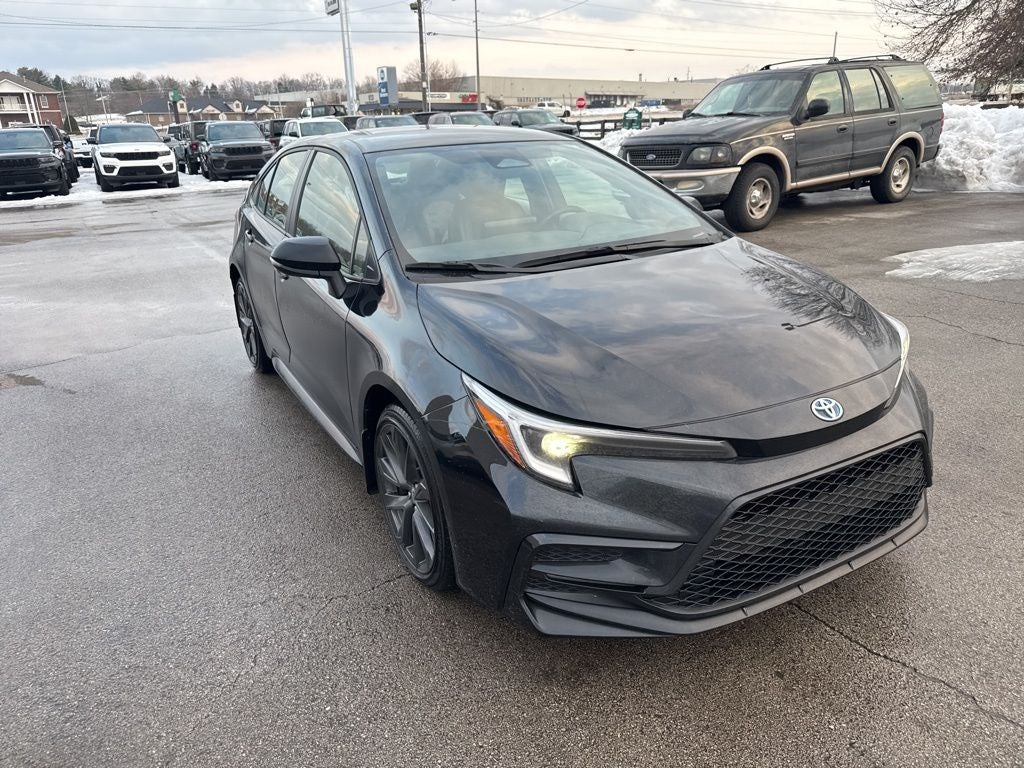 2025 Toyota Corolla Hybrid SE