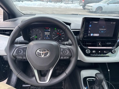 2025 Toyota Corolla Hybrid SE