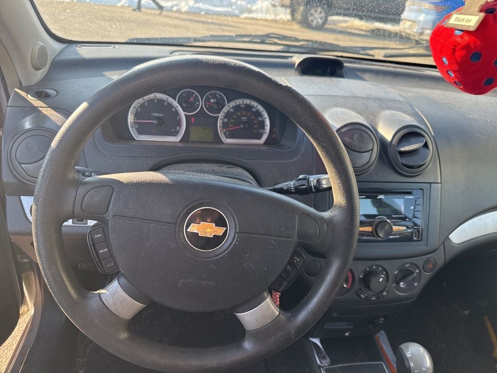 2011 Chevrolet Aveo 1LT