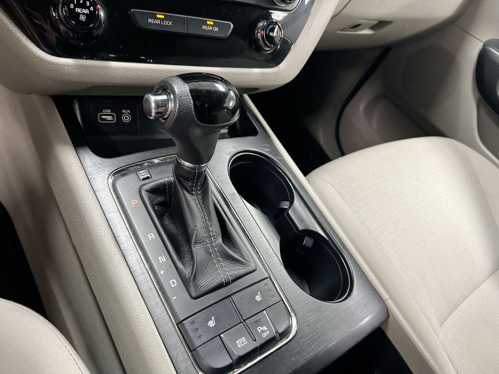 2016 Kia Sedona LX