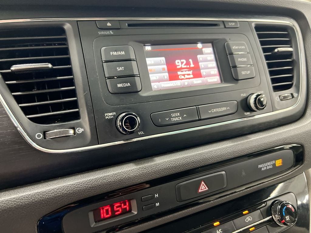 2016 Kia Sedona LX