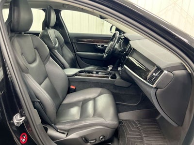 2018 Volvo S90 T5 Momentum