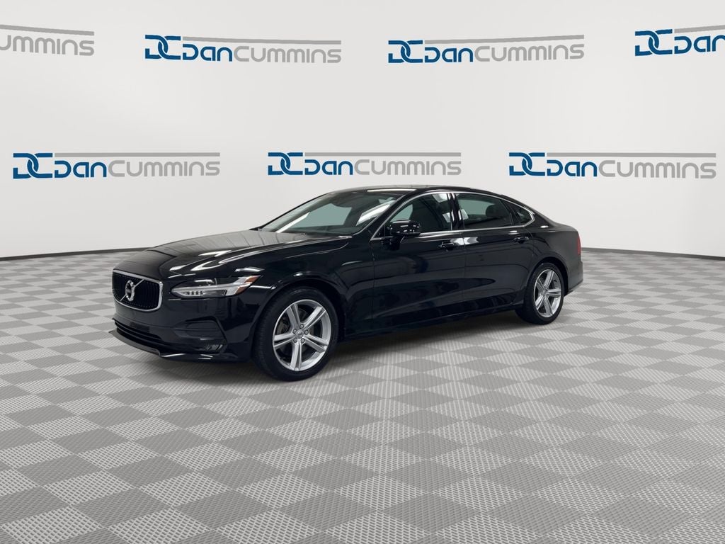 2018 Volvo S90 T5 Momentum