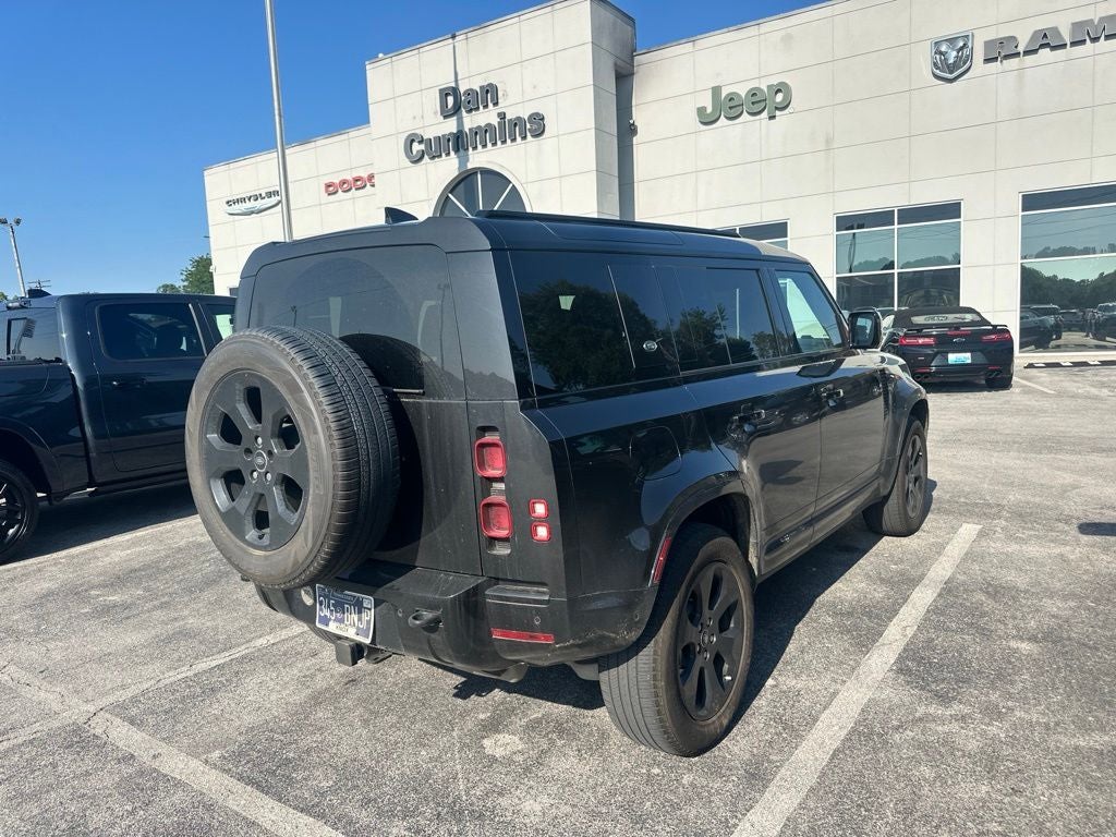 2024 Land Rover Defender 110 X-Dynamic SE
