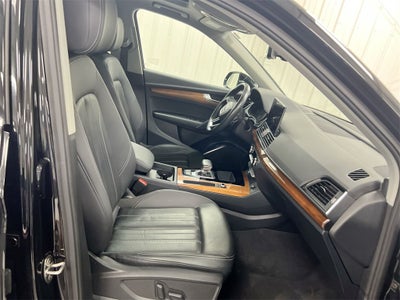 2023 Audi Q5 40 Premium