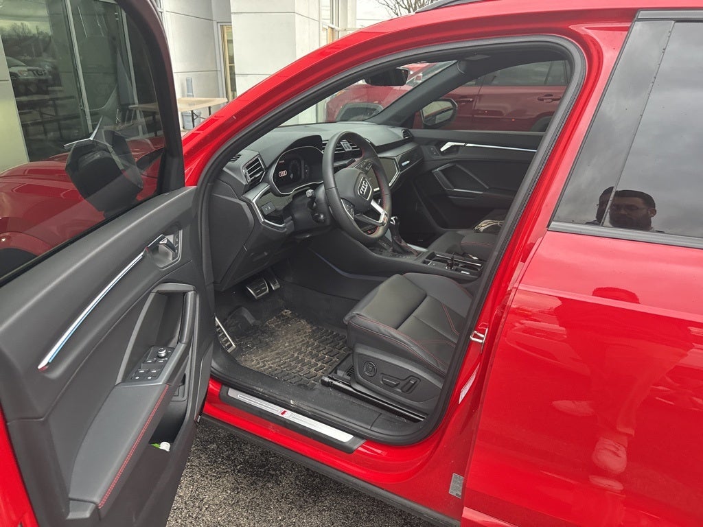 2025 Audi Q3 Premium Plus