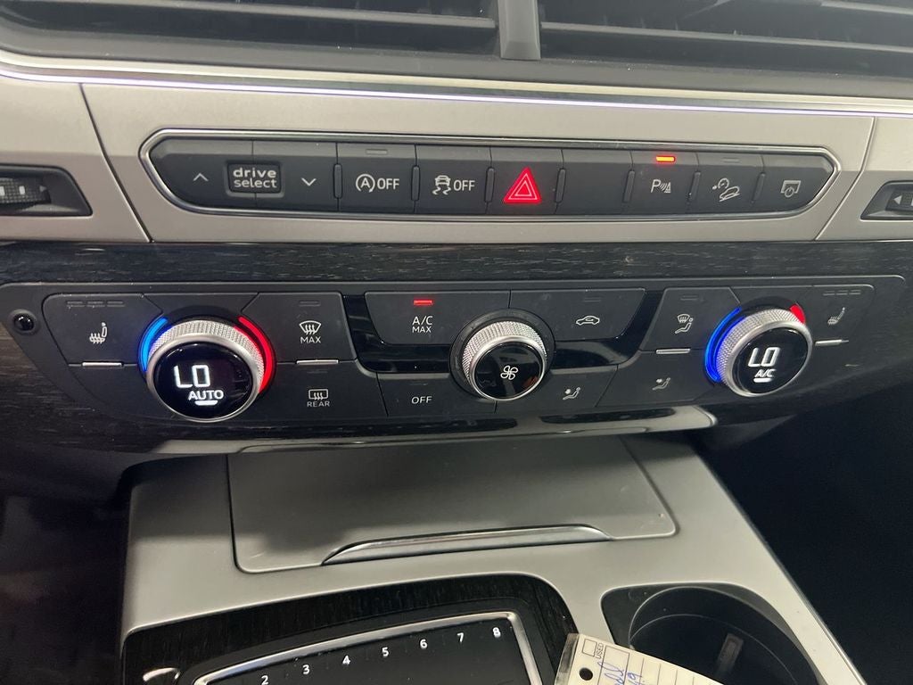 2019 Audi Q7 45 Premium Plus