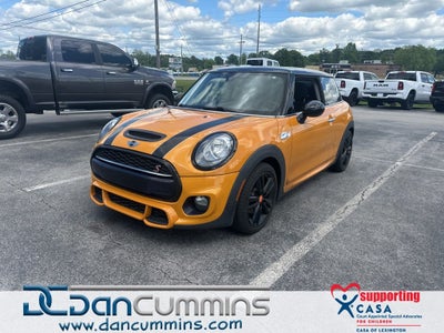 2016 MINI Cooper S Base