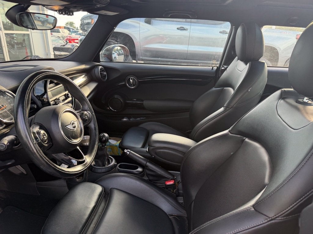 2015 MINI Cooper S Base