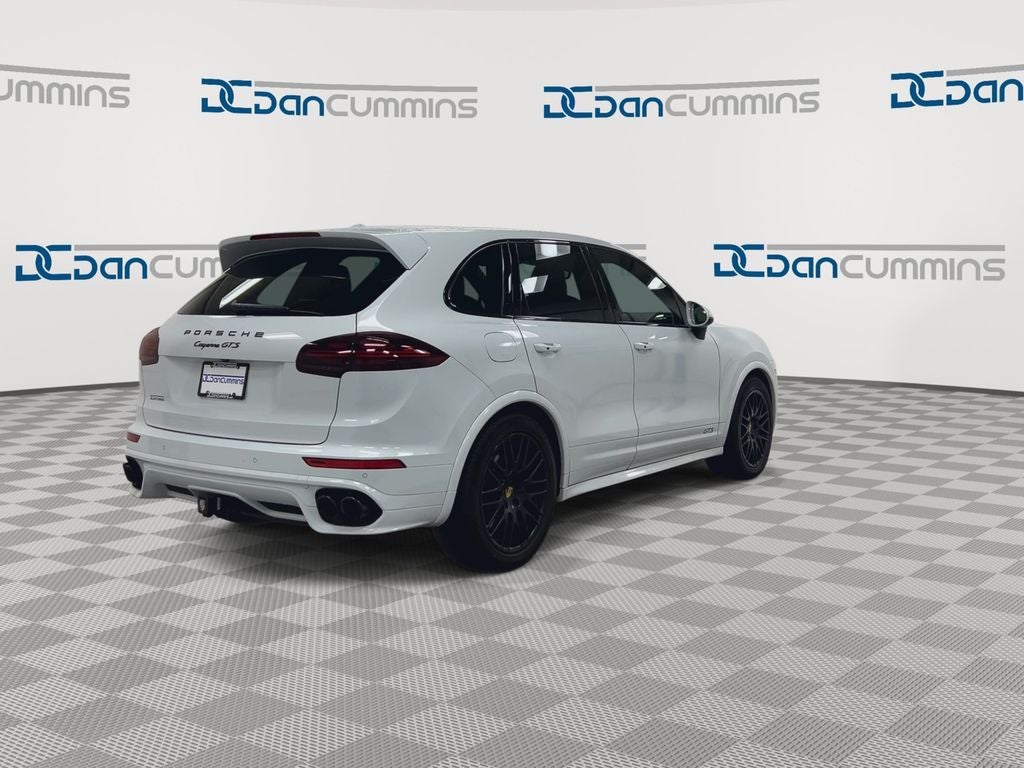 2016 Porsche Cayenne GTS
