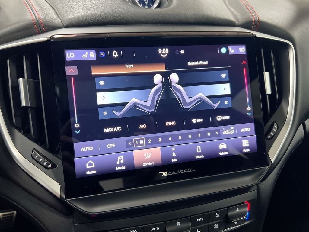 2022 Maserati Ghibli Modena Q4