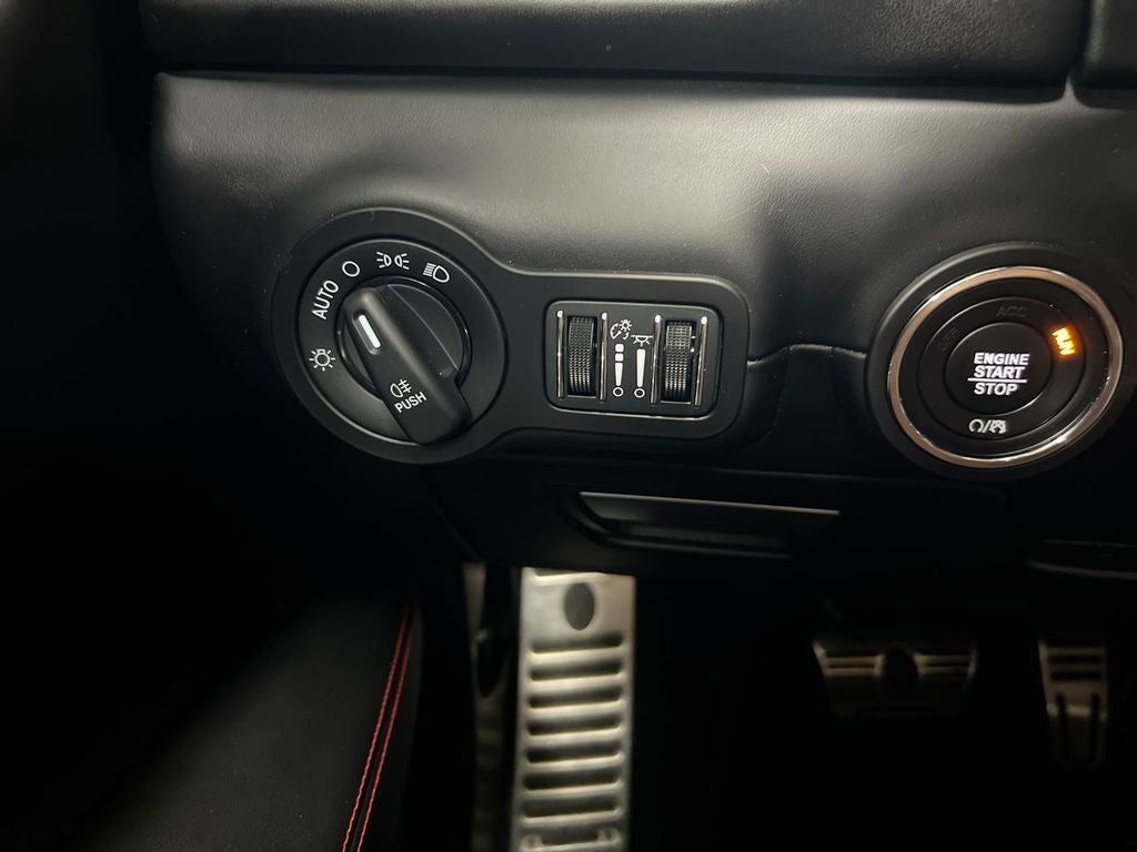 2022 Maserati Ghibli Modena Q4