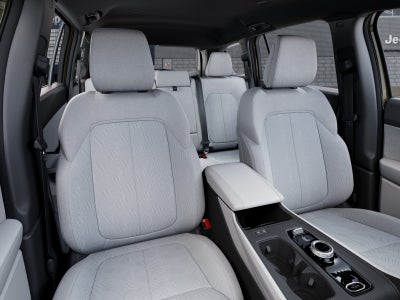 2027 Jeep Cherokee Laredo