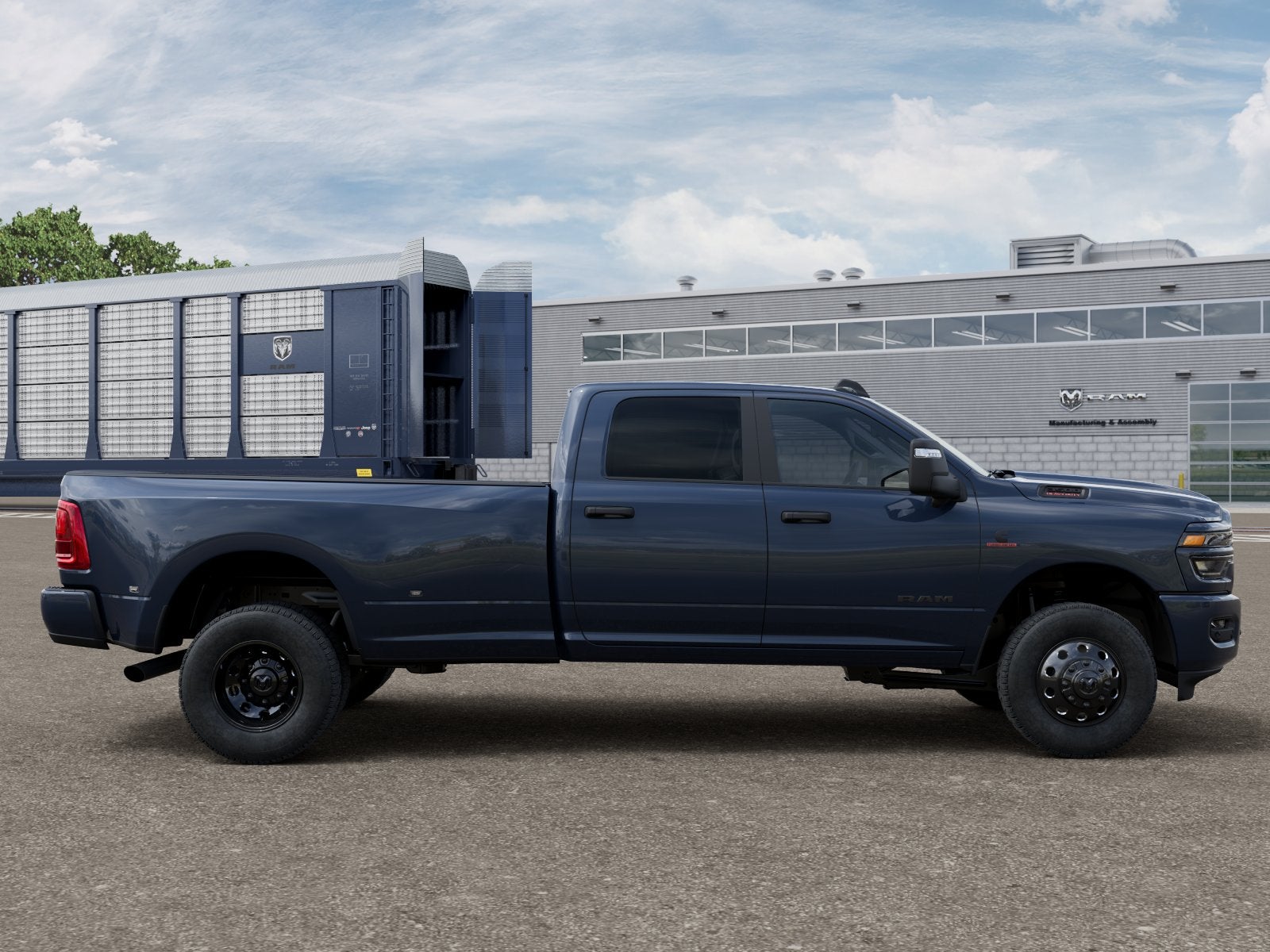 2027 RAM 3500 RAM 3500 BIG HORN CREW CAB 4X4 8' BOX
