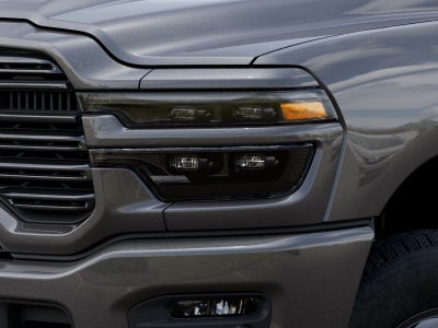 2027 RAM 3500 RAM 3500 LARAMIE CREW CAB 4X4 8' BOX