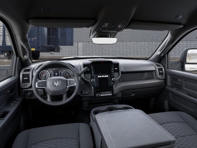 2027 RAM 2500 RAM 2500 TRADESMAN CREW CAB 4X4 6'4' BOX