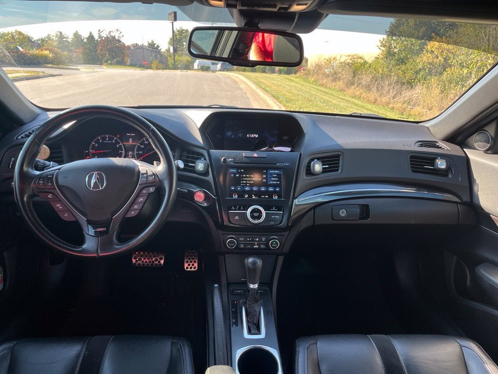 2019 Acura ILX w/Premium/A-Spec Pkg