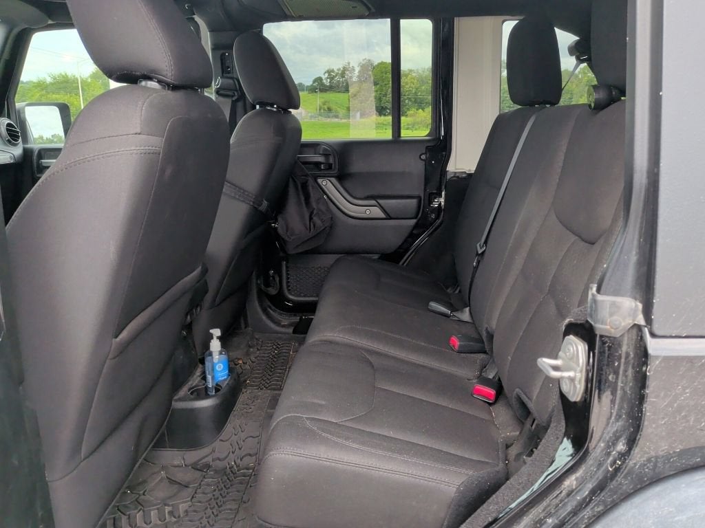 2017 Jeep Wrangler Unlimited Sport