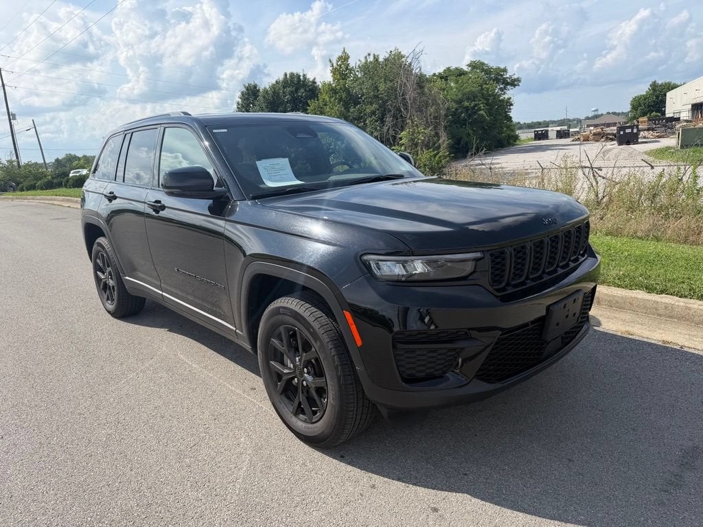 2025 Jeep Grand Cherokee Altitude