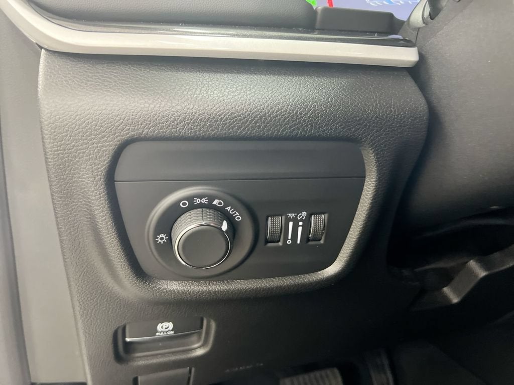 2022 Jeep Grand Cherokee L Laredo