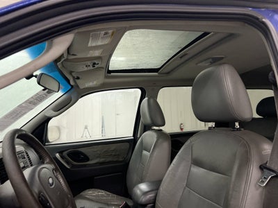 2005 Ford Escape XLT