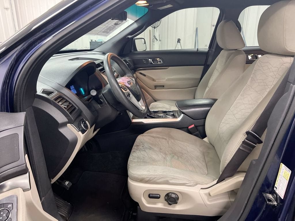 2011 Ford Explorer Base