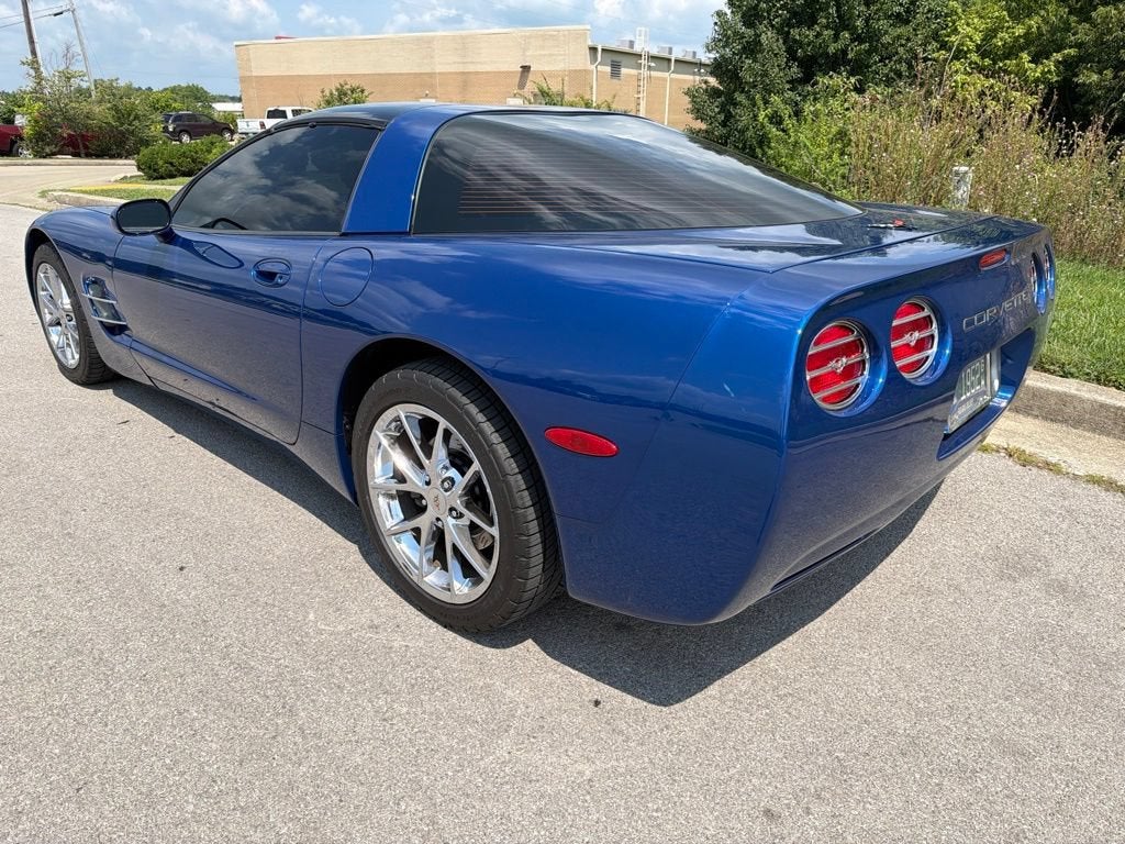 2002 Chevrolet Corvette Base