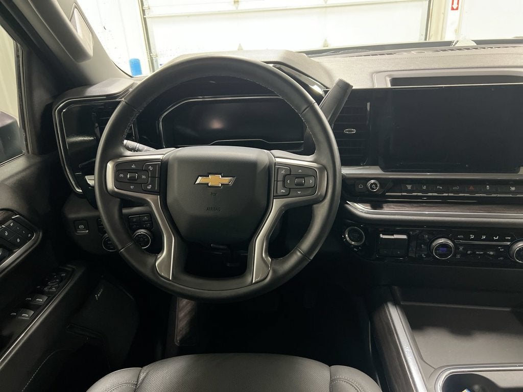 2025 Chevrolet Silverado 3500 HD LTZ DRW
