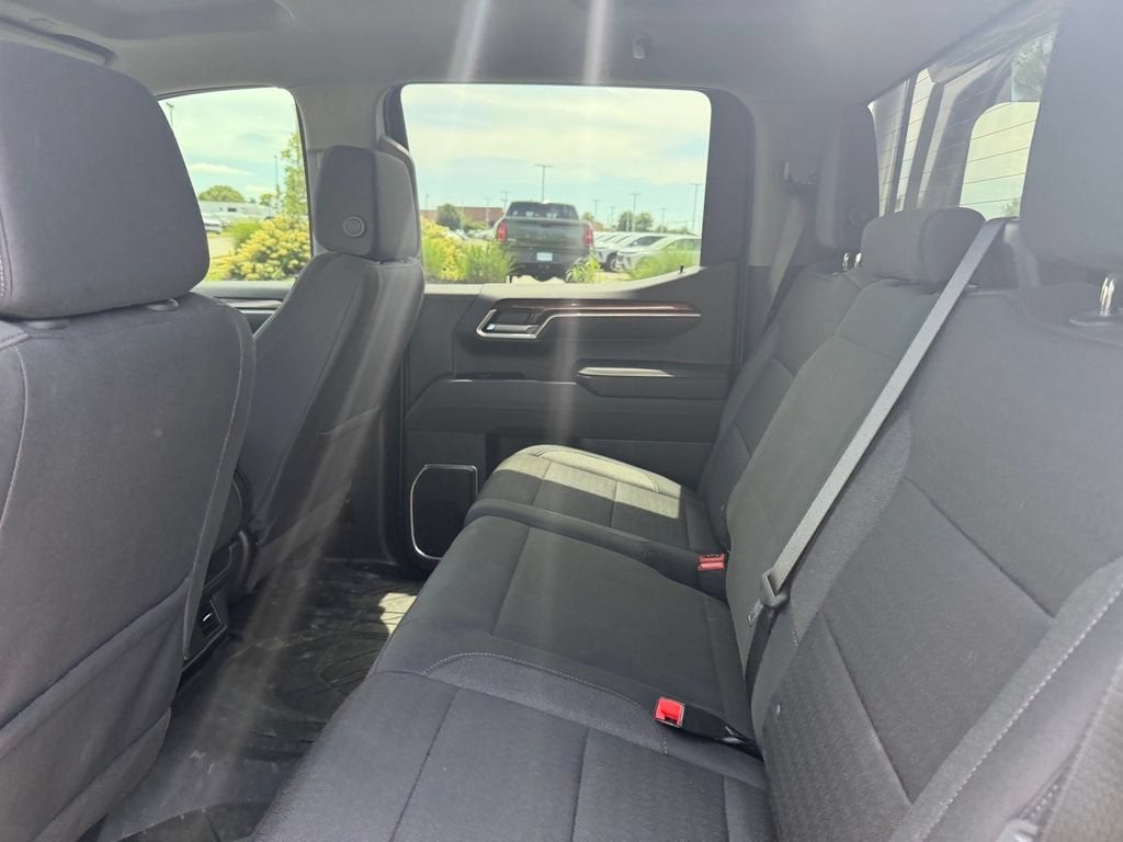 2025 Chevrolet Silverado 1500 LT (2FL)