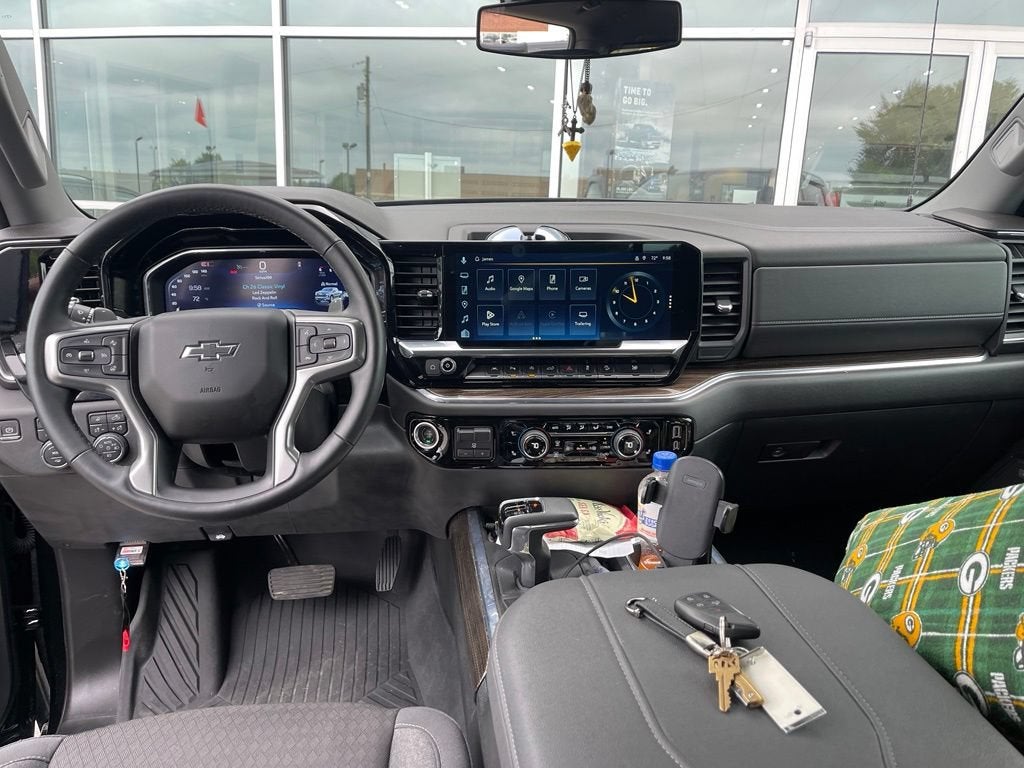2024 Chevrolet Silverado 1500 RST