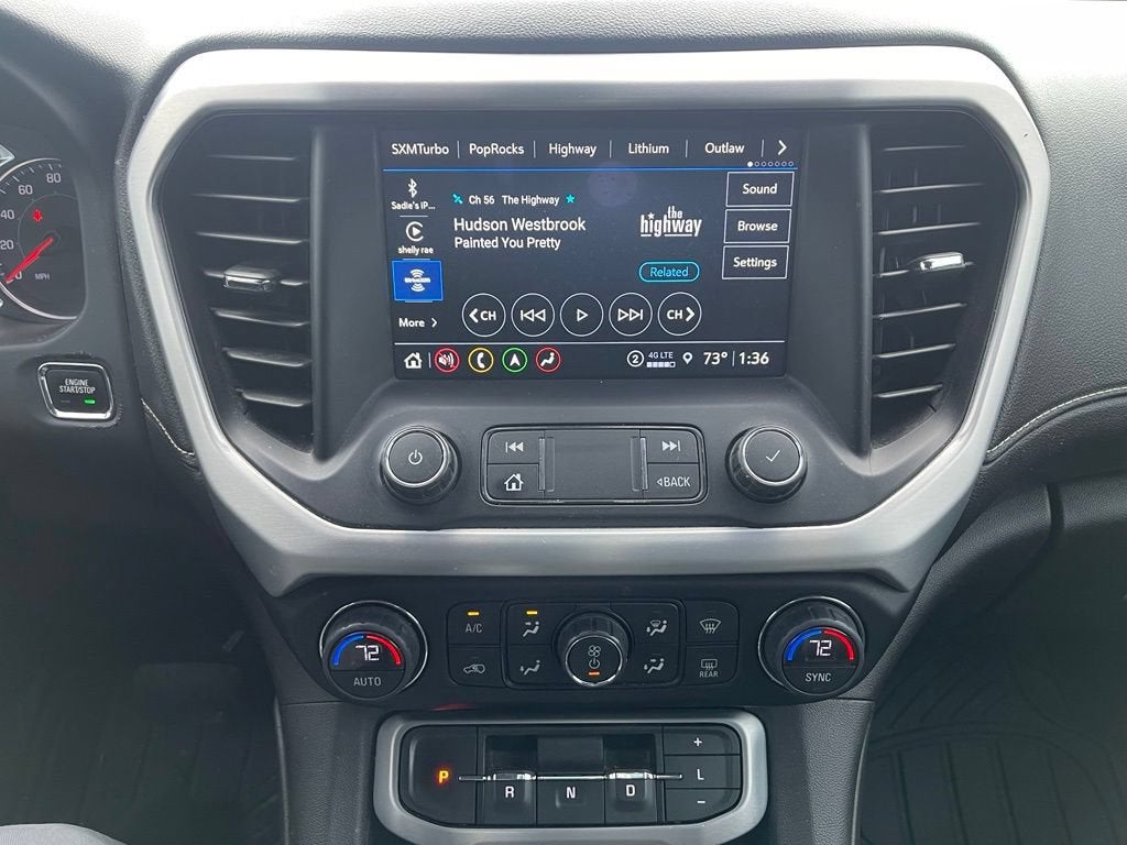 2021 GMC Acadia SLT