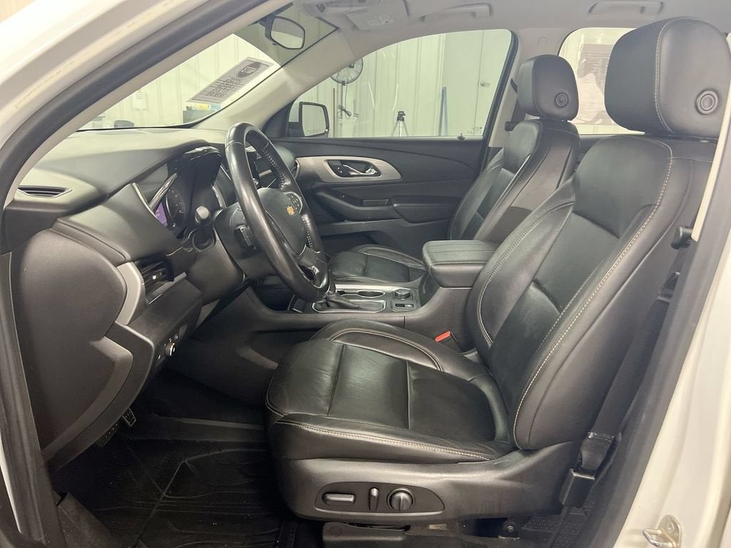 2020 Chevrolet Traverse LT Leather