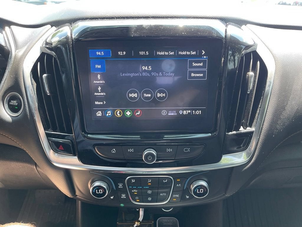 2021 Chevrolet Traverse LT Leather