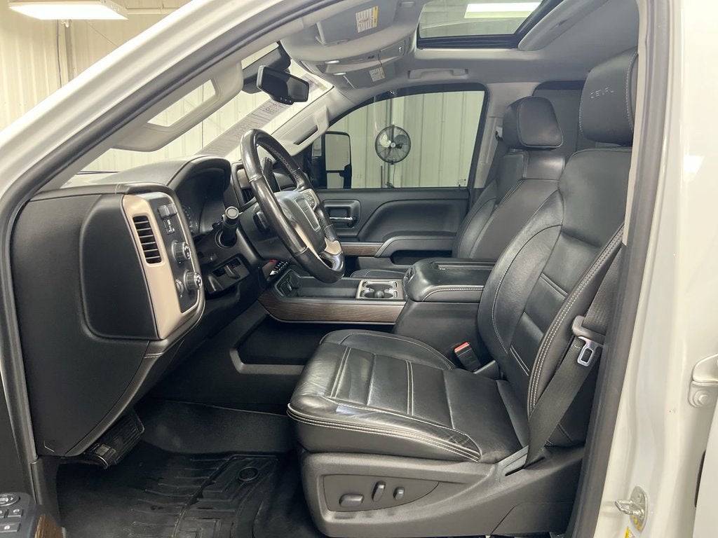 2017 GMC Sierra 2500 HD Denali