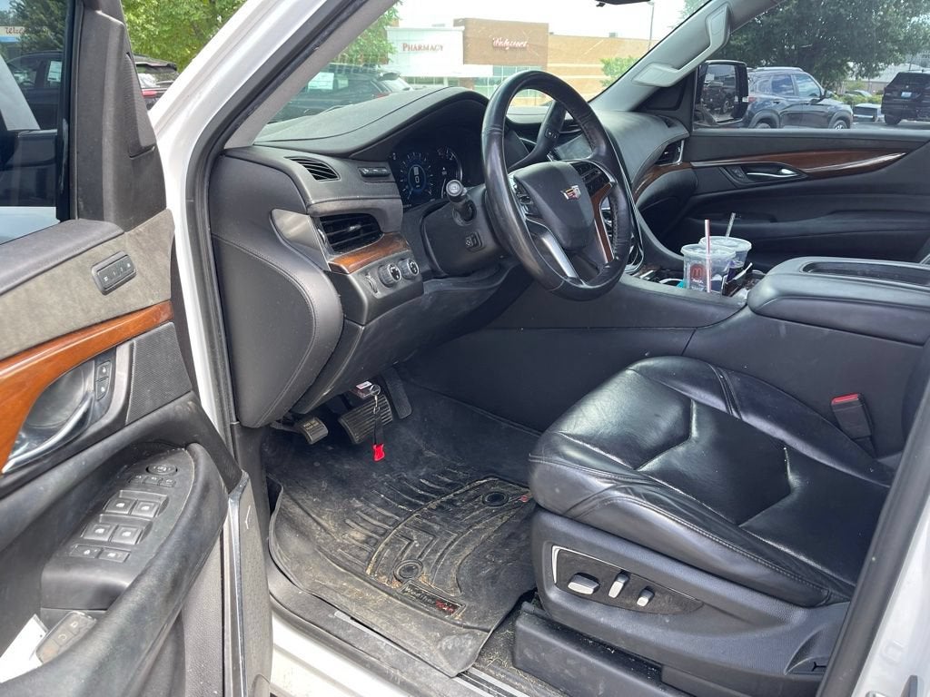 2019 Cadillac Escalade ESV Luxury