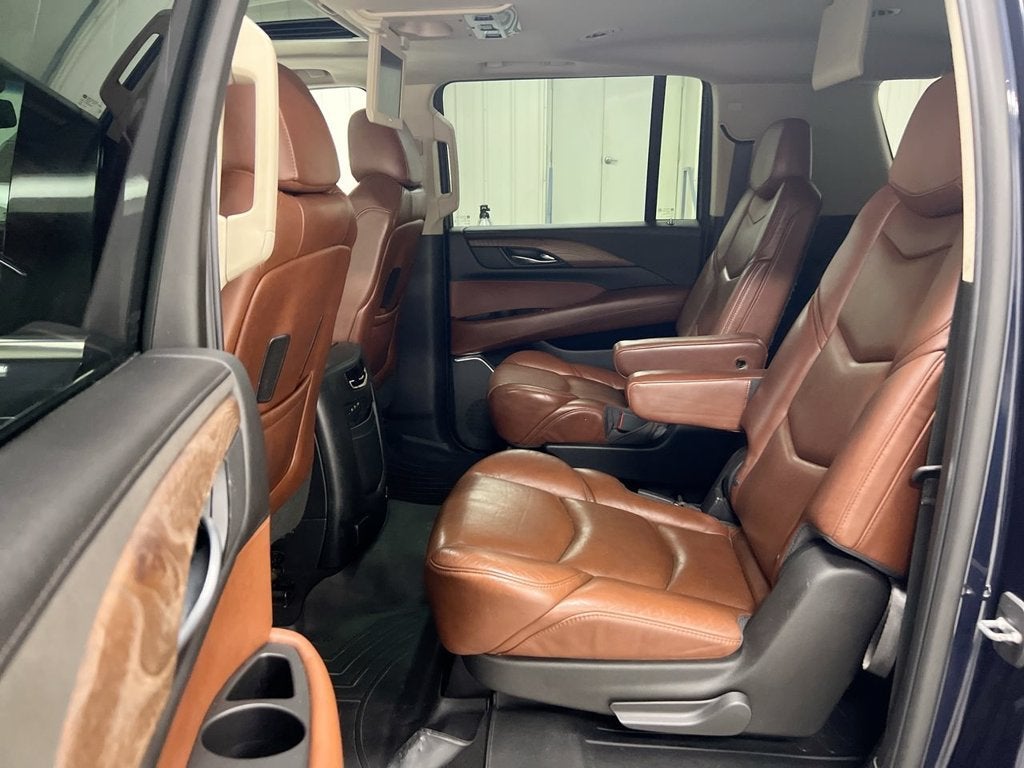 2018 Cadillac Escalade ESV Premium Luxury