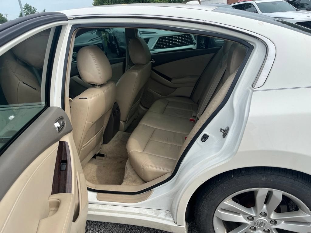 2010 Nissan Altima 3.5 SR